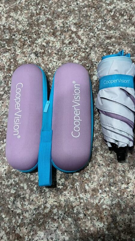 Custom travel umbrella set
